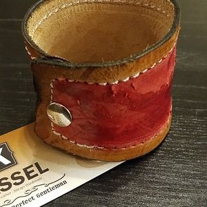 Custom leather bracelet